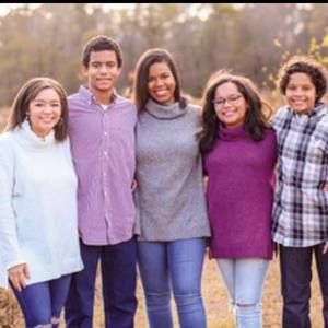 Meet your Posher, Katelyn